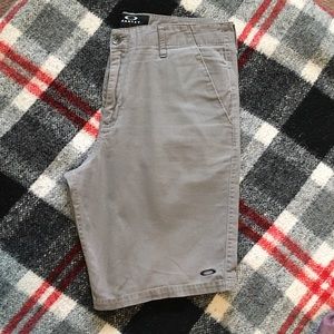 Twill Cotton men’s Oakley shorts size 34